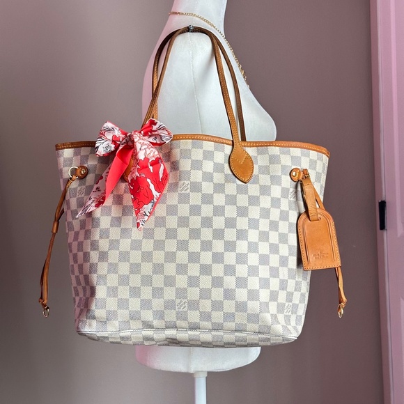 Authentic Louis Vuitton 2010 Damier Azur Neverfull MM Tote - Picture 3 of 16
